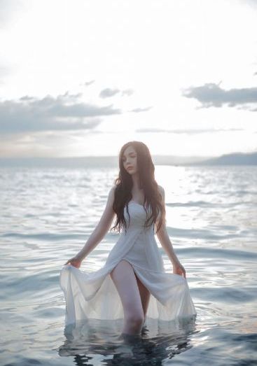 迷信第一季-迅雷电影手机在线看片