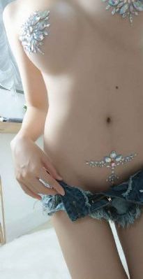 替嫁医妃带着空间流放千里-神马不卡正片免费观看